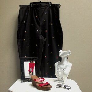 New! DRAPER'S & DAMON'S Embroidered Tropical Detail Black Ankle Pants 22W